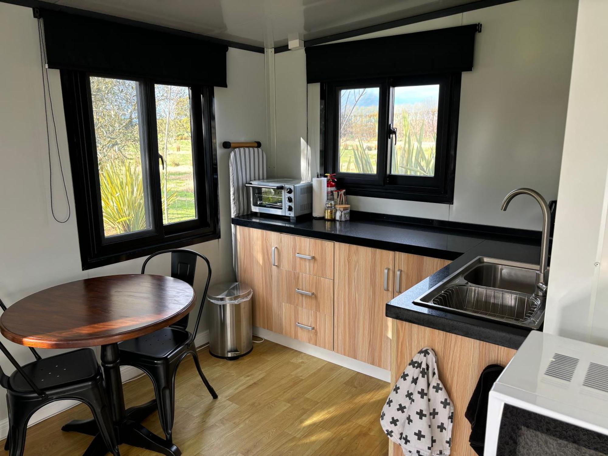 Appartamento Adorable Little Container House Hastings Esterno foto